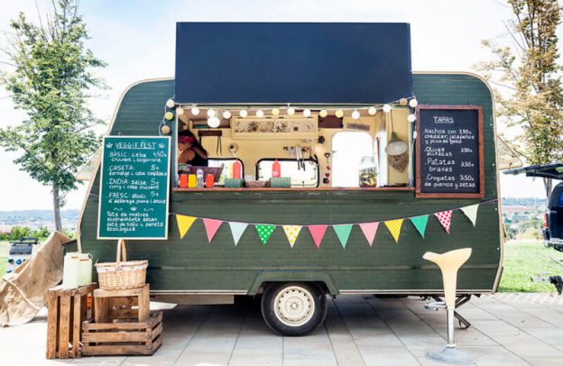 Start a Food Truck Business as an Additional Income Source